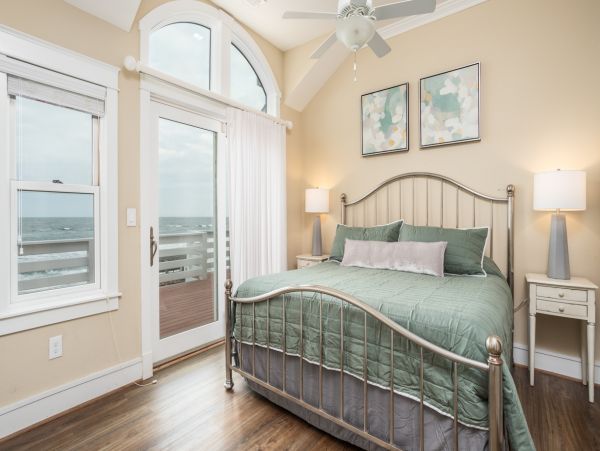 The Outer Banks Home 1016044