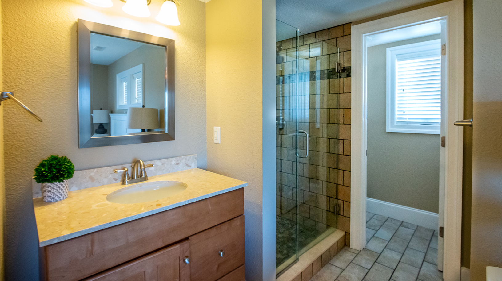 The Outer Banks Home 1016053