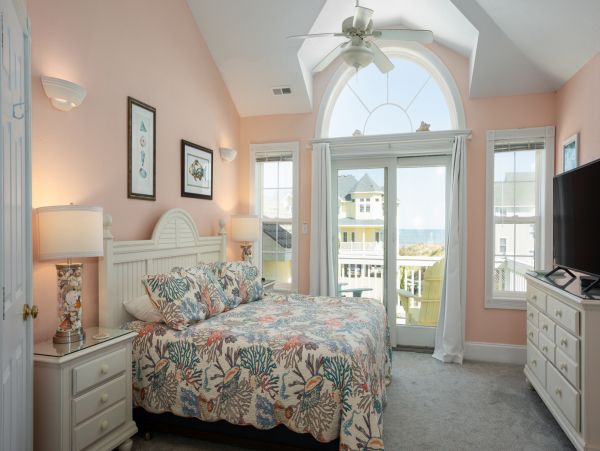 The Outer Banks Home 1016054