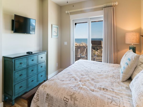 The Outer Banks Home 1016069