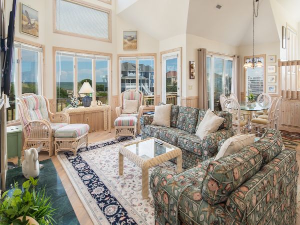 The Outer Banks Home 1016079