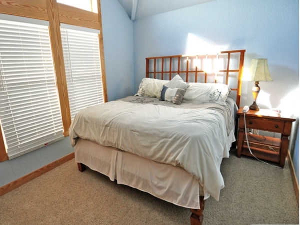 Outer Banks Vacation Rentals 12-Bedroom Carova Beach Home with Pool & Theater