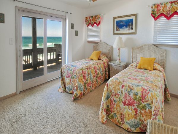 The Outer Banks Home 1016102