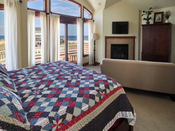 The Outer Banks Home 1016103