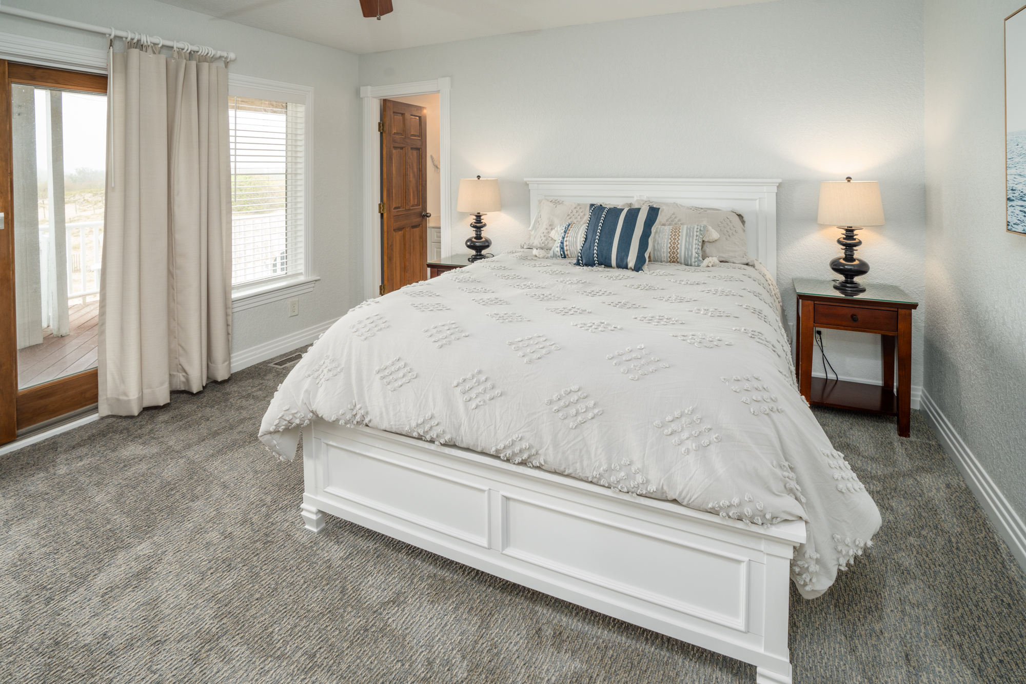 The Outer Banks Home 1016103