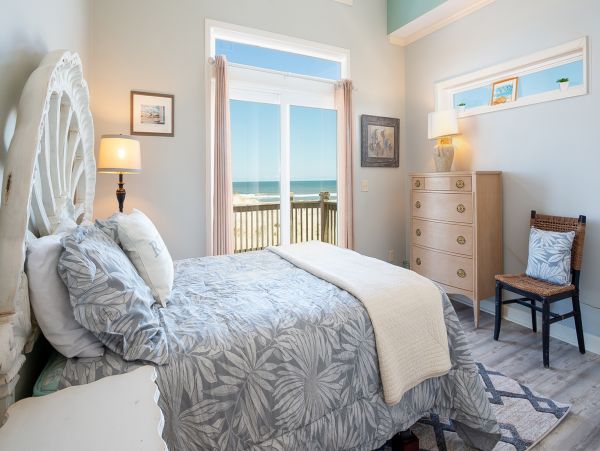 The Outer Banks Home 1016110