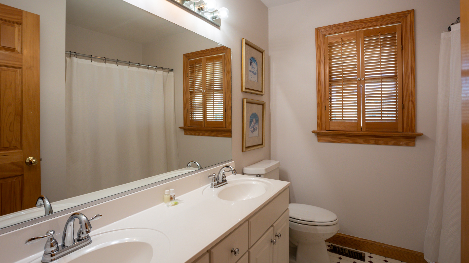 The Outer Banks Home 1016133