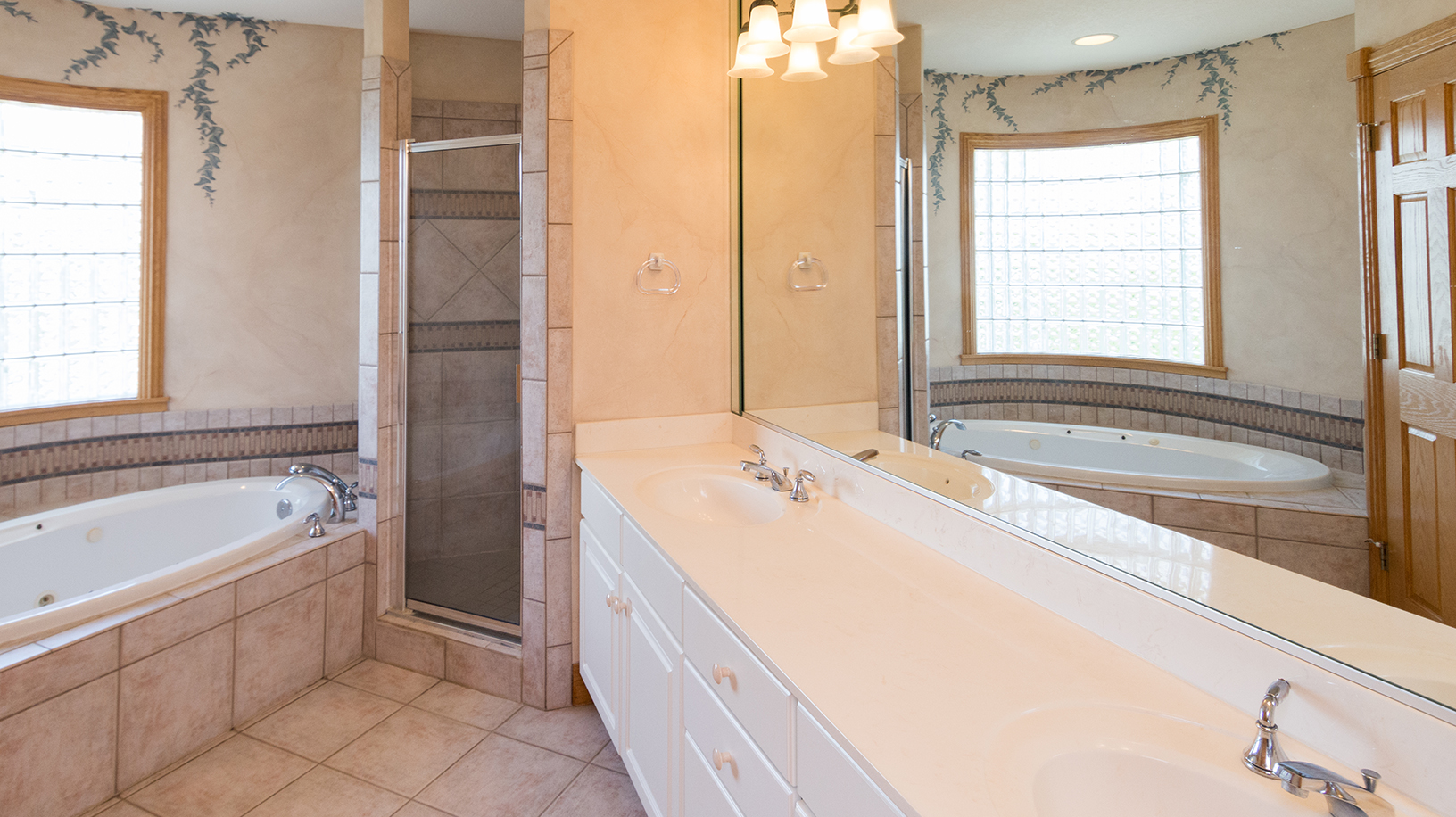 The Outer Banks Home 1016135