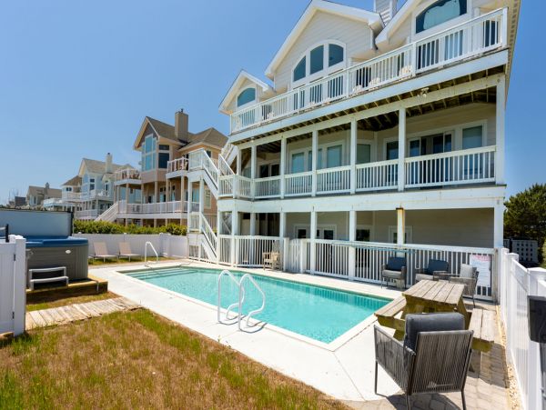 The Outer Banks Home 1016178