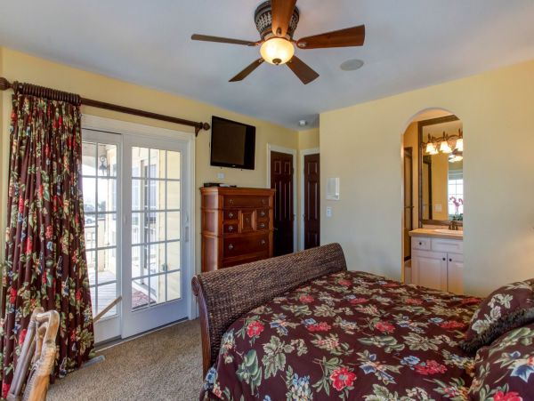 The Outer Banks Home 1016181