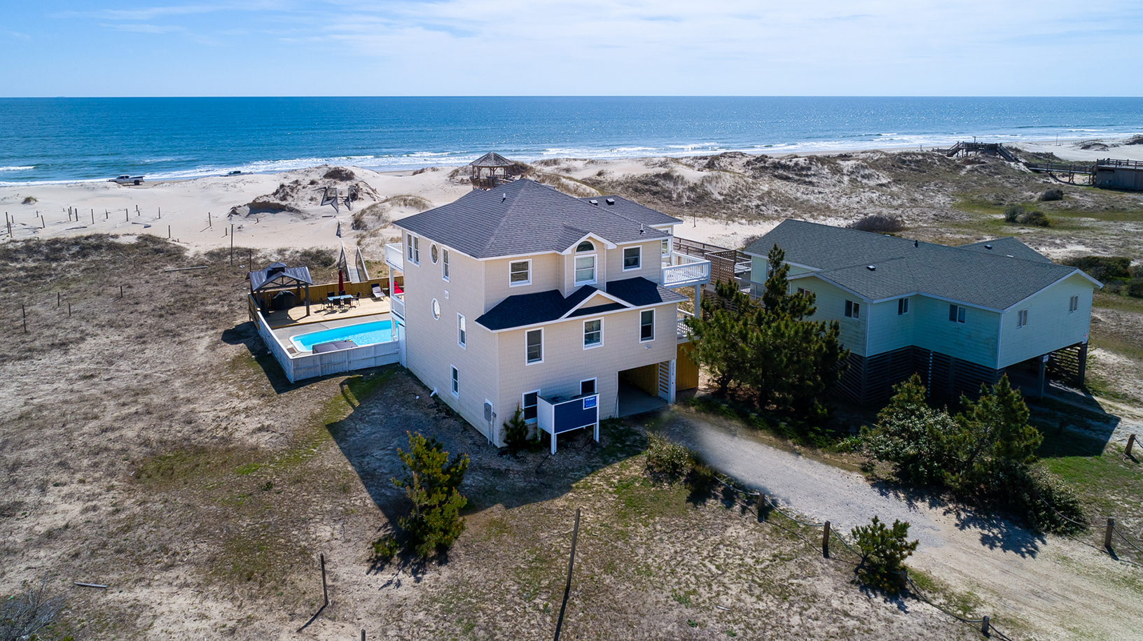 The Outer Banks Home 1016184