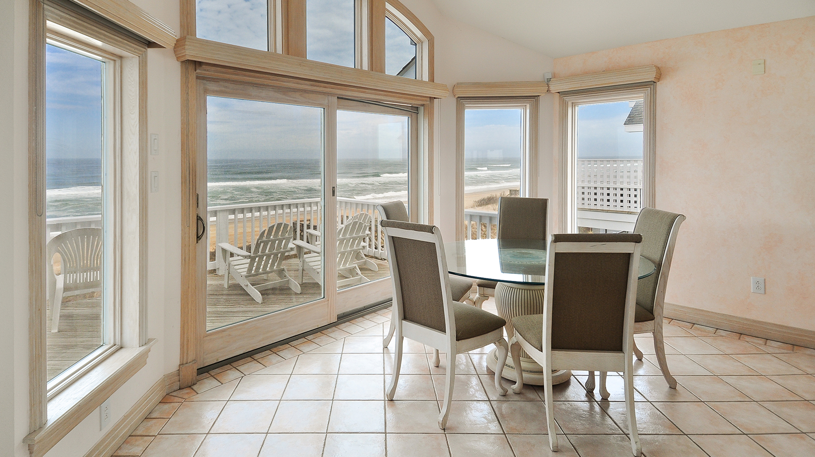 The Outer Banks Home 1016185