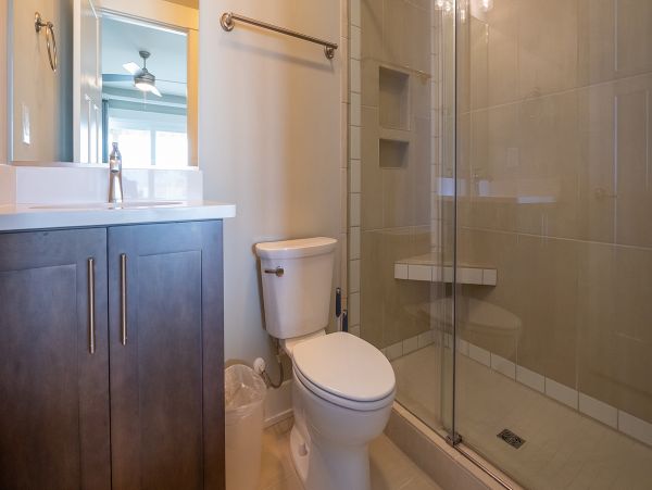 Tastefully Decorated Vacation Rental on The Carolinas