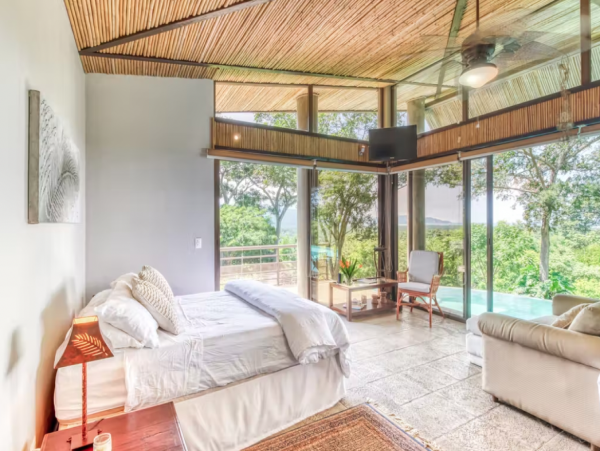Costa Rica Beautiful Pool Home Ocean Views Gated Community