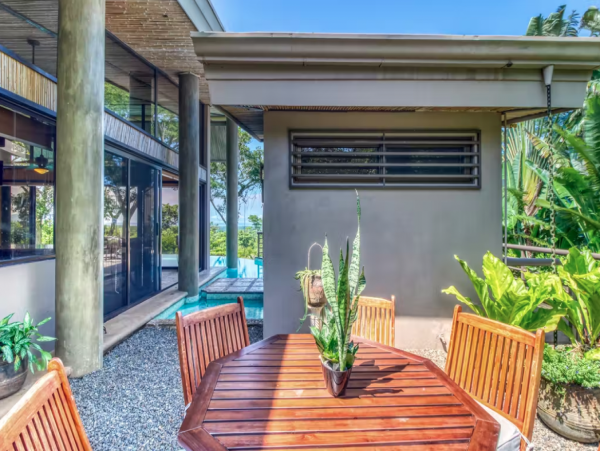 Costa Rica Beautiful Pool Home Ocean Views Gated Community