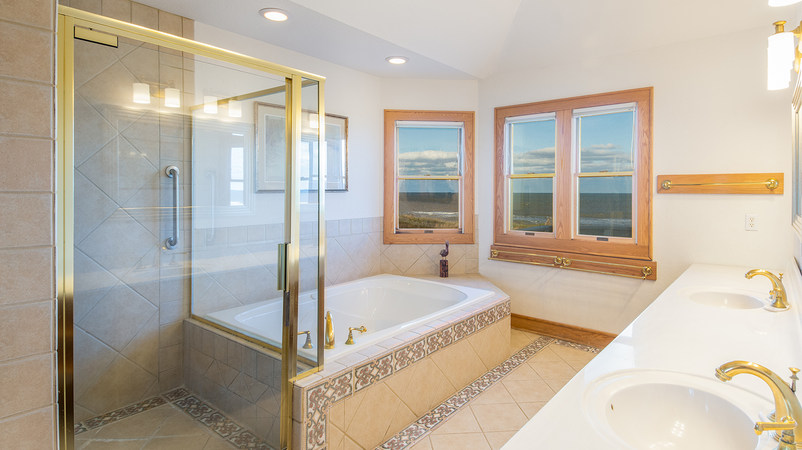 The Outer Banks Home 1016226