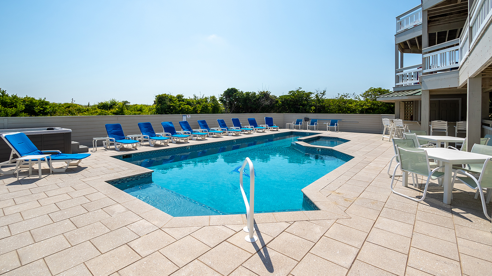 The Outer Banks Home 1016226