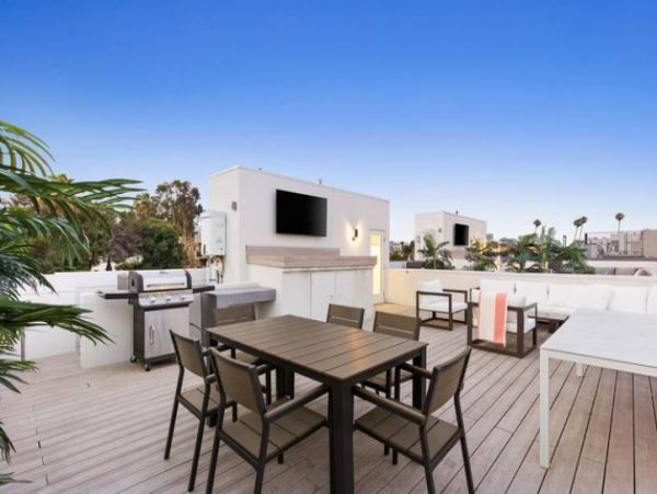 Los Angeles Home 1016228