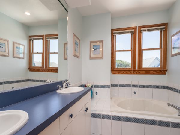 The Outer Banks Home 1016230