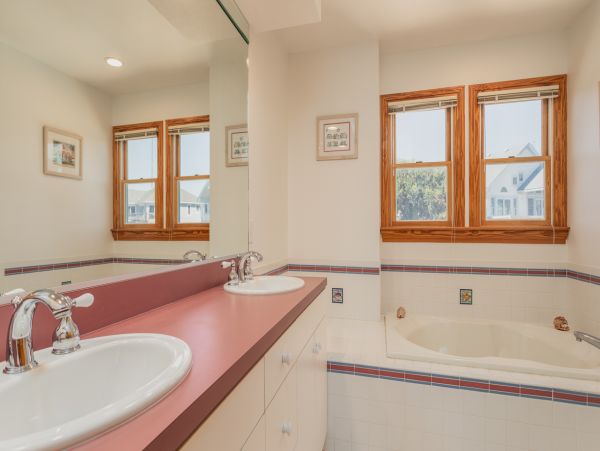 The Outer Banks Home 1016230