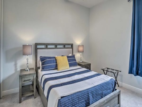 Canal Views Cape Coral Vacation Home Four Bedrooms Sleeps 8