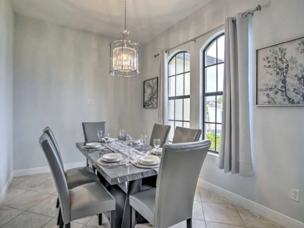 Canal Views Cape Coral Vacation Home Four Bedrooms Sleeps 8