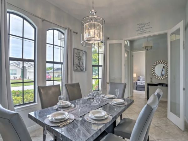 Canal Views Cape Coral Vacation Home Four Bedrooms Sleeps 8