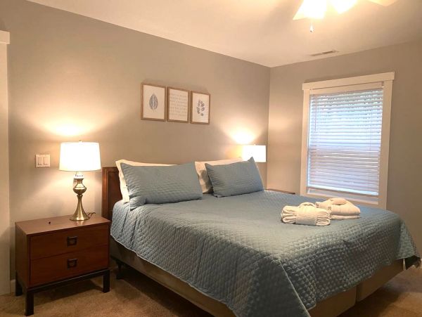 Hilton Head Vacation Pool Home Three Bedroom