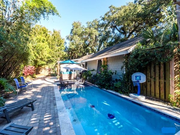 Hilton Head Vacation Pool Home Three Bedroom