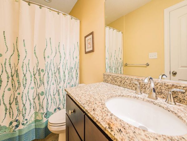 Corolla Vacation Home Twelve Bedroom Walk to Beach