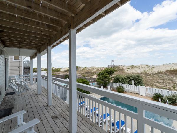 Stunning Pool Vacation Home Away from Home