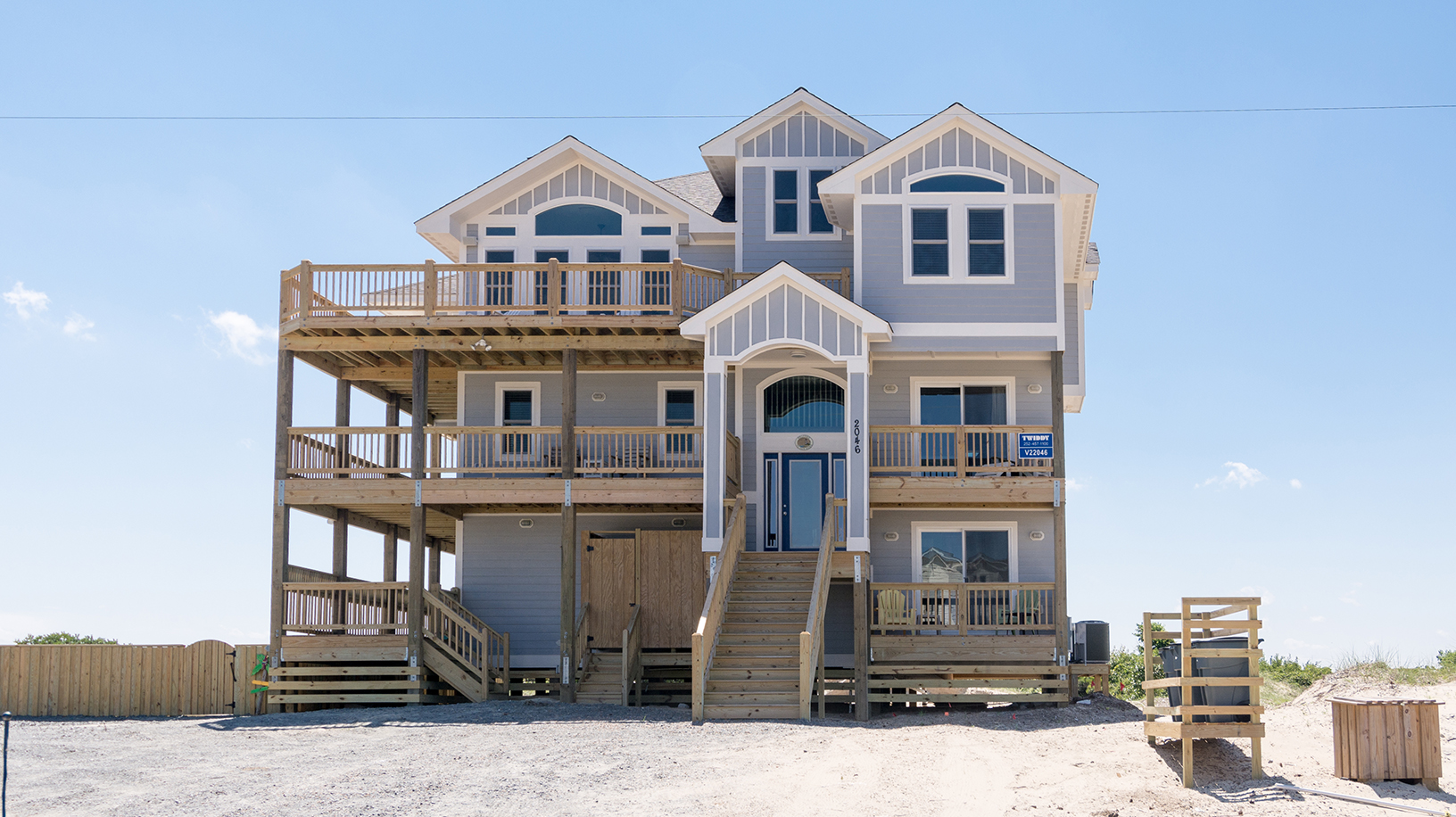 Carova Beach Rentals 9-Bedroom Outer Banks Vacation Home with Pool & Hot Tub