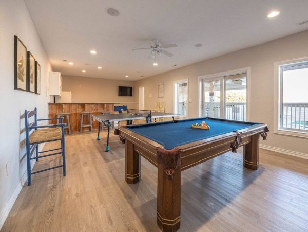 Secluded Oceanfront Luxury Retreat with Stunning Views in the Outer Banks