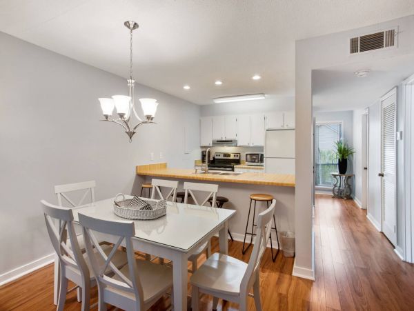 Hilton Head Vacation Pool Home Two Bedrooms Walk To Beach