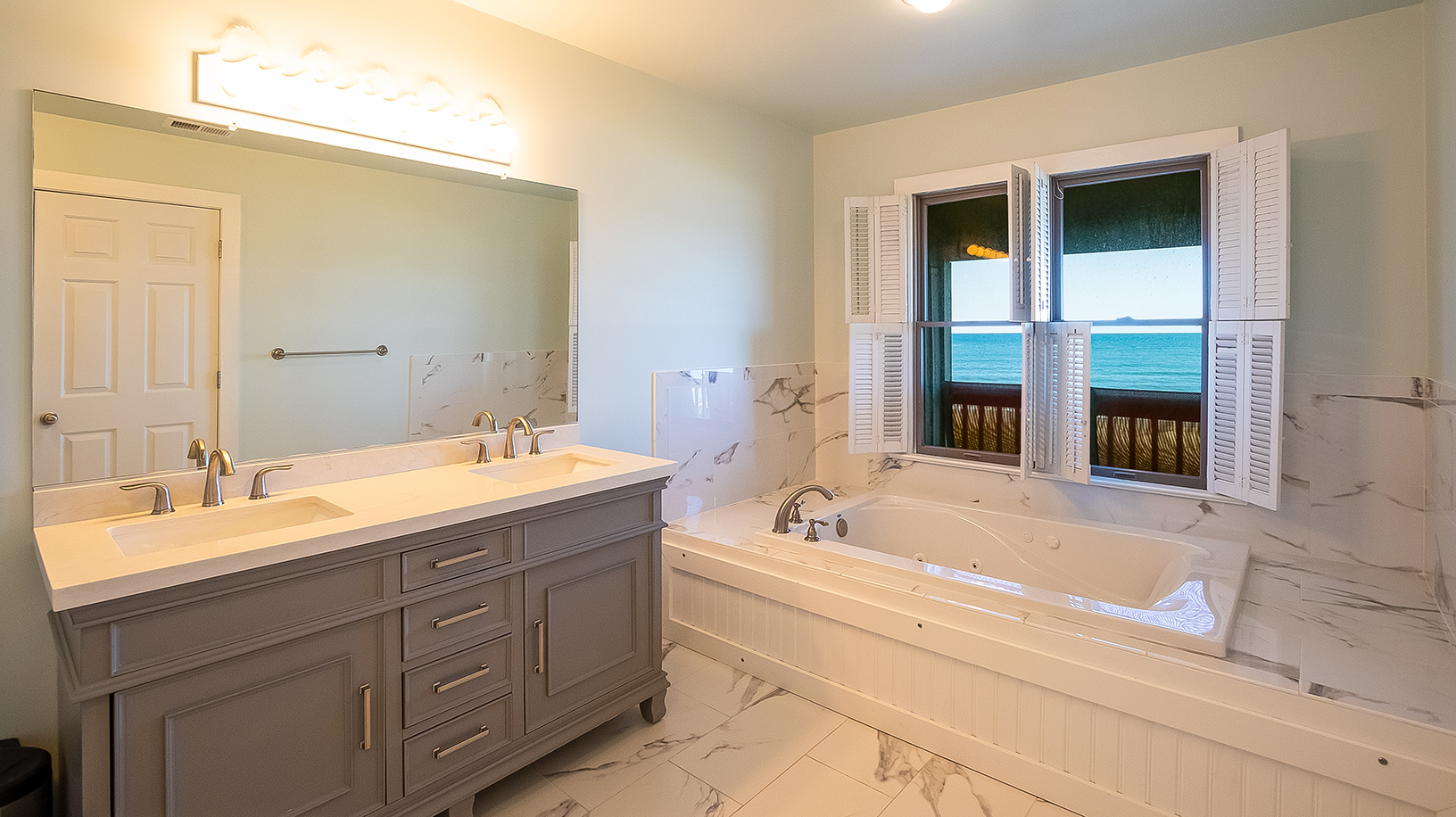 The Outer Banks Home 1016277