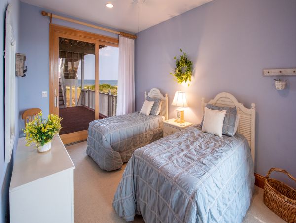 The Outer Banks Home 1016284