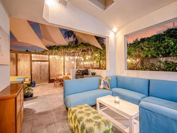 Mission Beach Vacation Home Four Bedrooms Walk to Beach