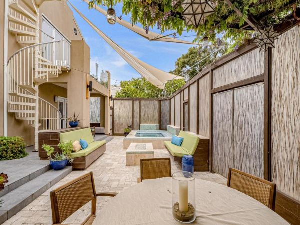 Mission Beach Vacation Home Four Bedrooms Walk to Beach