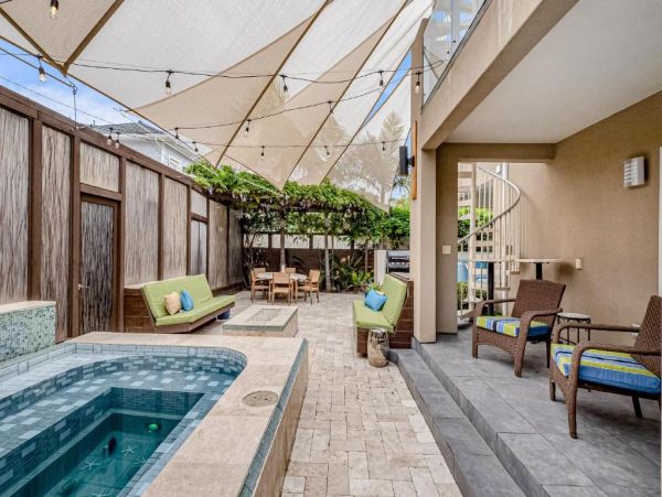 Mission Beach Vacation Home Four Bedrooms Walk to Beach