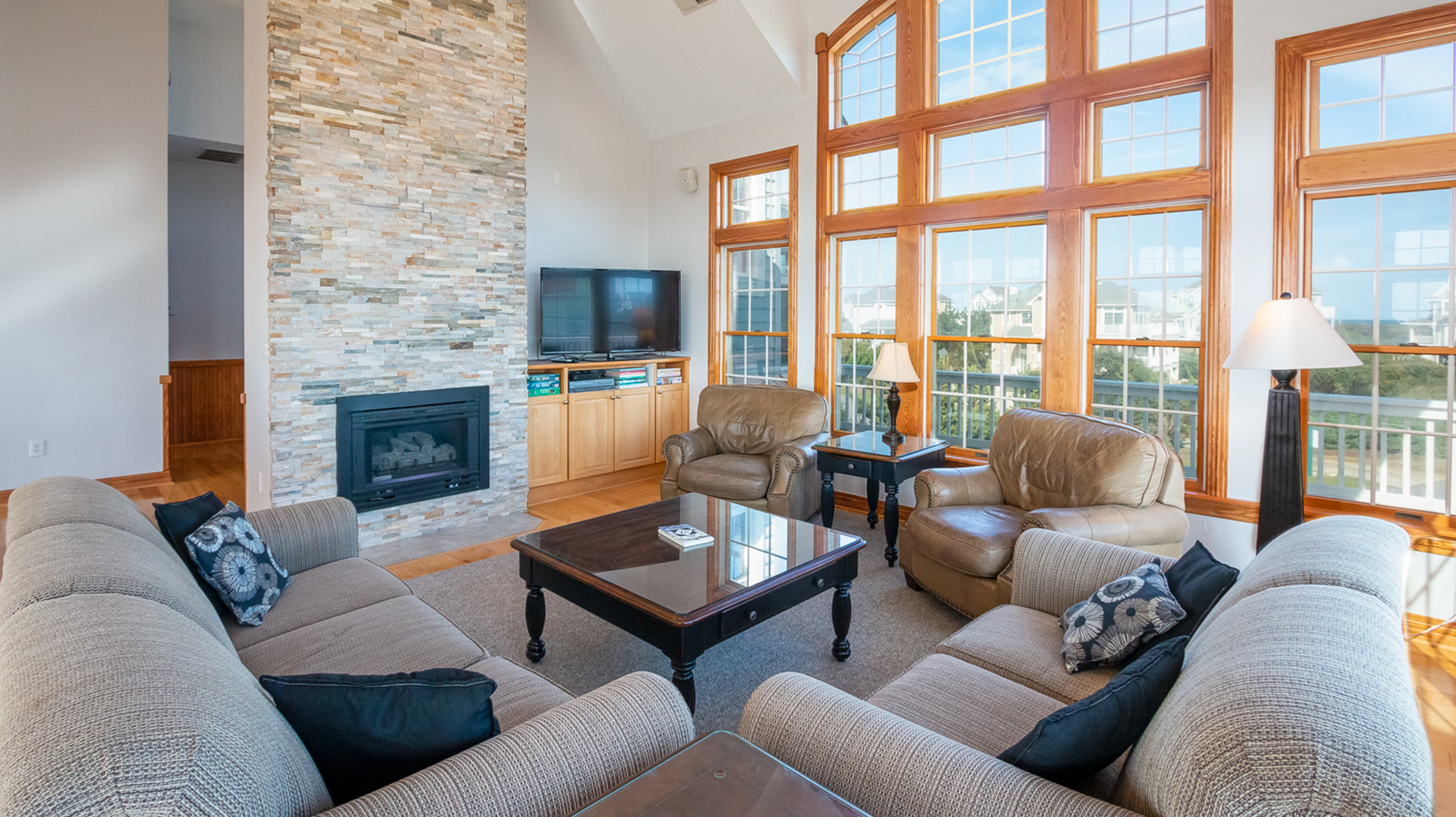 The Outer Banks Home 1016309