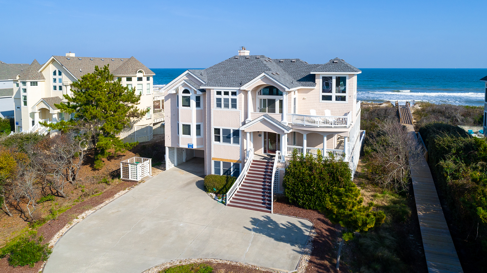 The Outer Banks Home 1016313