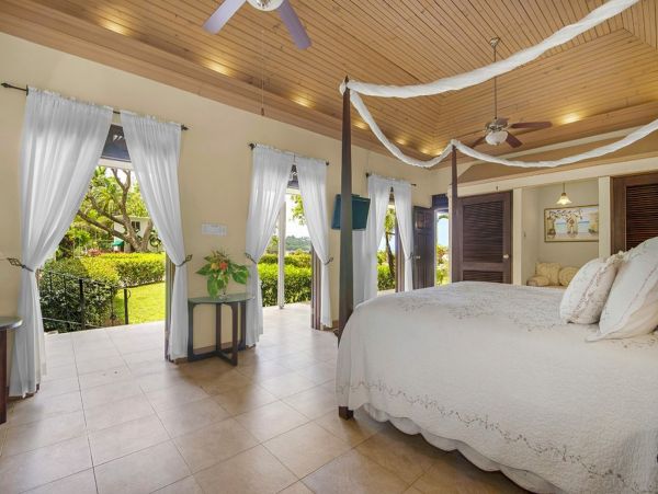 Jamaica Vacation Pool Villa On Beach Seven Bedrooms