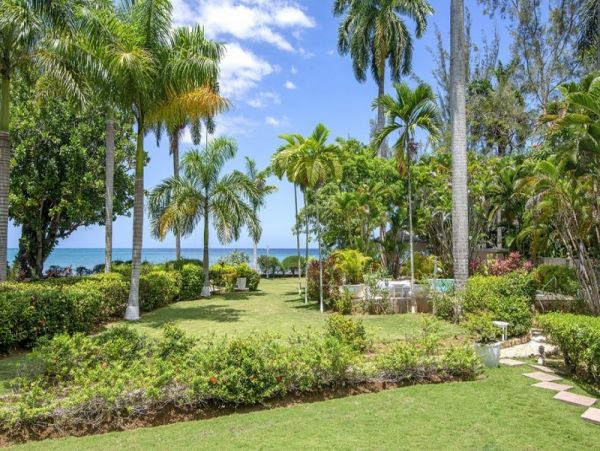 Jamaica Vacation Pool Villa On Beach Seven Bedrooms