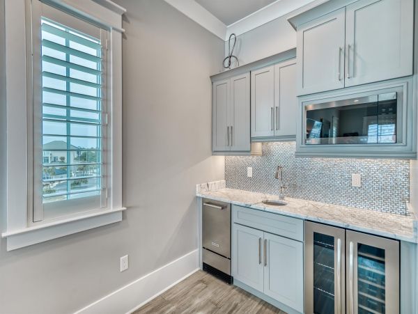 Gulf Views Miramar Luxury Vacation Home Five Bedrooms