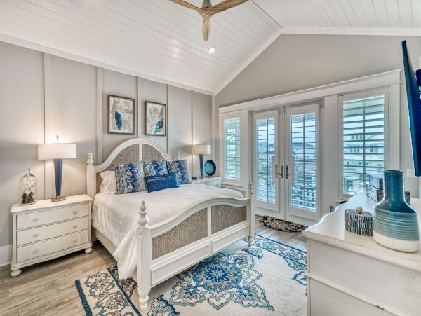 Gulf Views Miramar Luxury Vacation Home Five Bedrooms