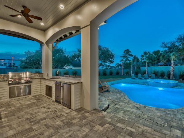 Gulf Views Miramar Luxury Vacation Home Five Bedrooms