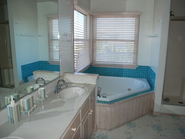The Outer Banks Home 1016338