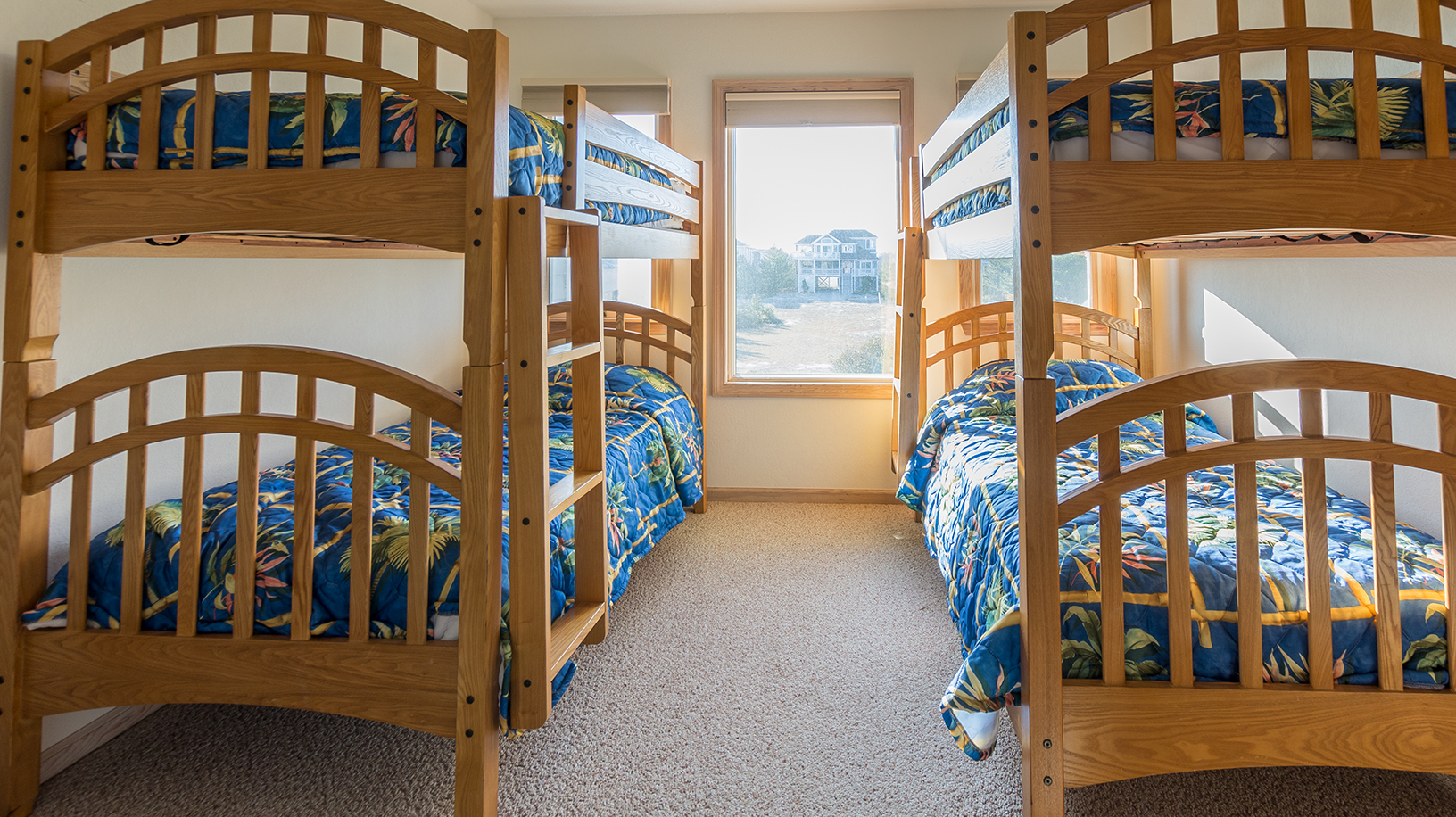 The Outer Banks Home 1016349