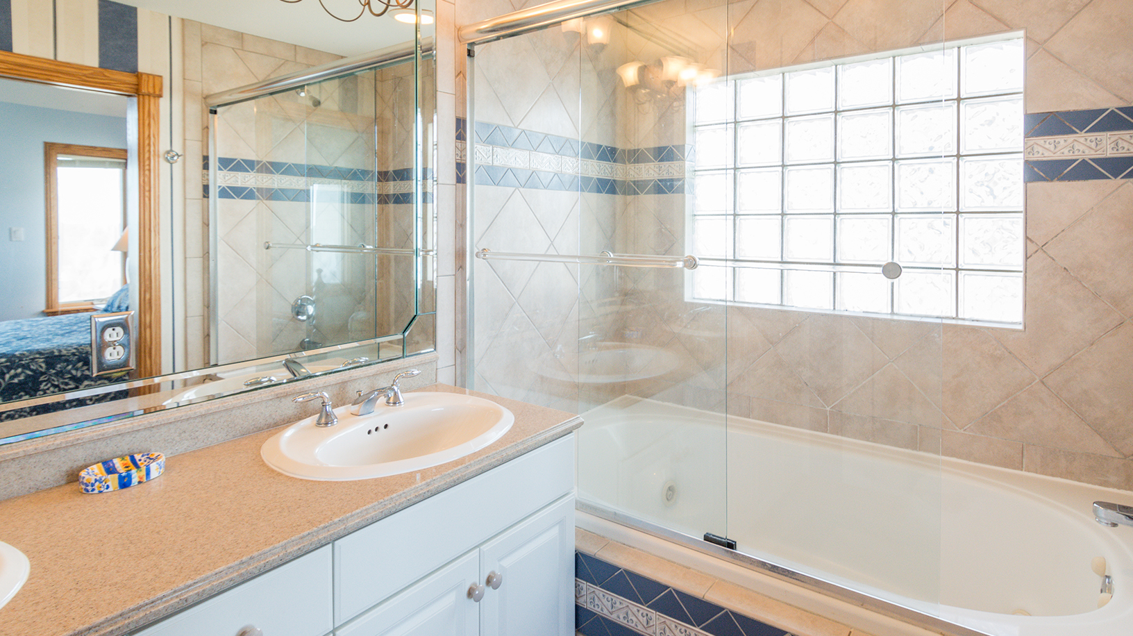 The Outer Banks Home 1016370