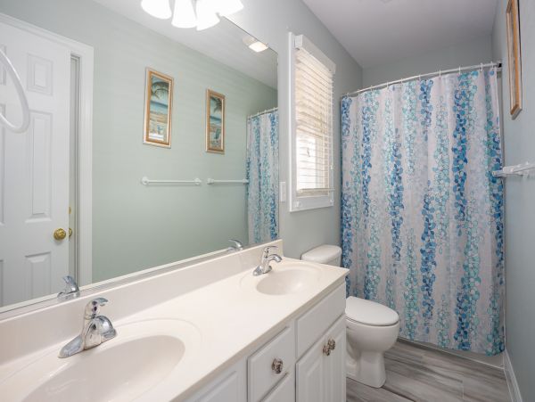 The Outer Banks Home 1016374